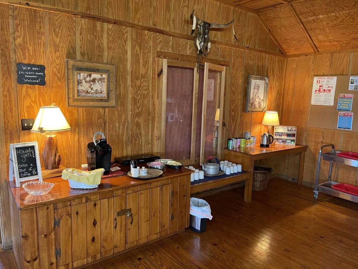 Tarpley West 1077 Guest Ranch - Retreat Bed & Breakfast エクステリア 写真