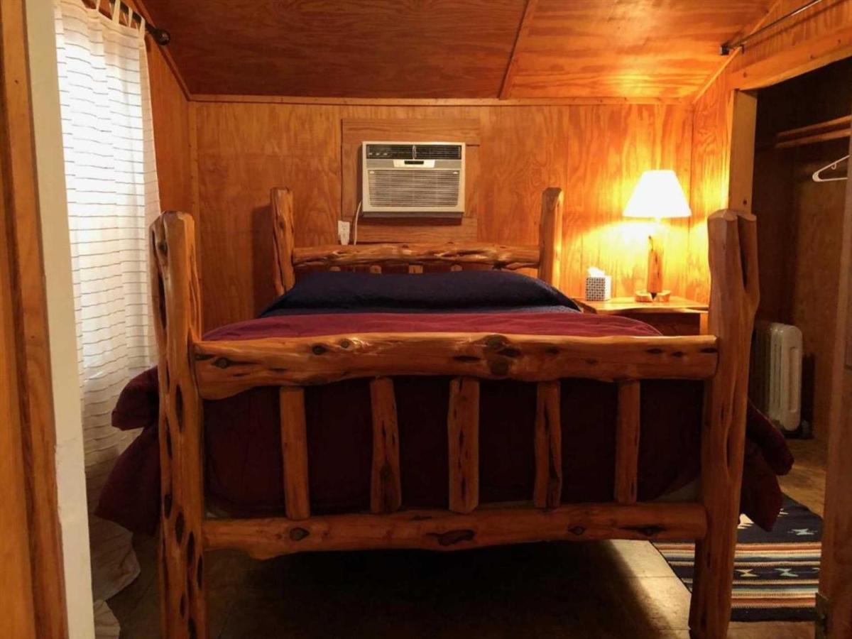 Tarpley West 1077 Guest Ranch - Retreat Bed & Breakfast エクステリア 写真