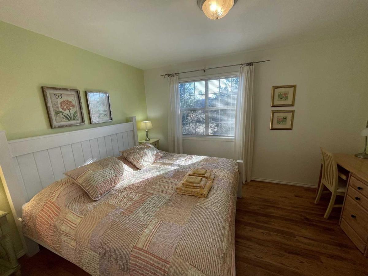 Tarpley West 1077 Guest Ranch - Retreat Bed & Breakfast エクステリア 写真